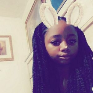 Meet your Posher, Mikayla